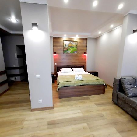 Исы Байзакова 133 Apartment Павлодар Екстериор снимка