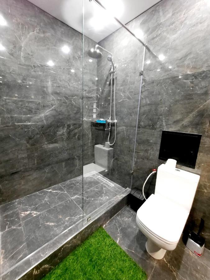 Исы Байзакова 133 Apartment Павлодар Екстериор снимка